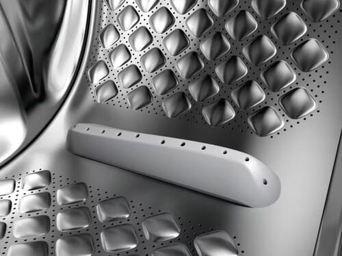 Стирально-сушильная машина AEG LWR73166OE черный