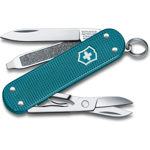 Нож перочинный Victorinox Classic Wild Jungle 0.6221.242G 58мм 7функц. карт.коробка