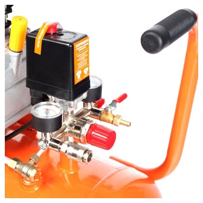 Компрессор поршневой Patriot Euro 50-260K оранжевый