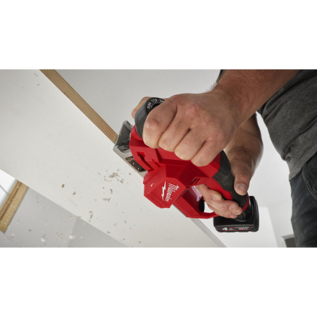Рубанок Milwaukee M12BLP-0X (4933492850)