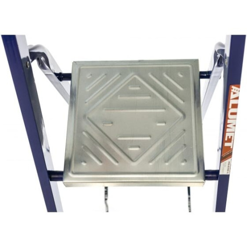 Стремянка Alumet М8408 стальная окрашенная с алюминиевыми ступенями 8 ст.